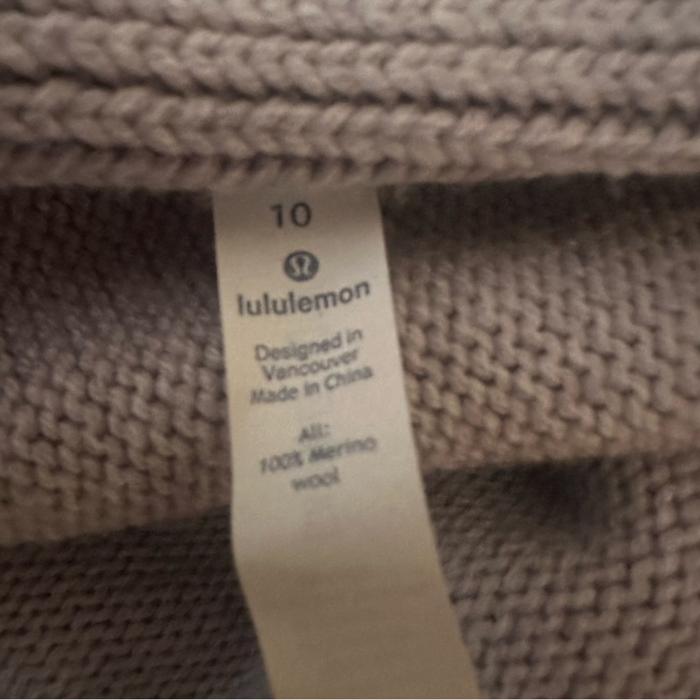 Lululemon Wrap It Up Sweater Grey Size 10 - Picture 8 of 14